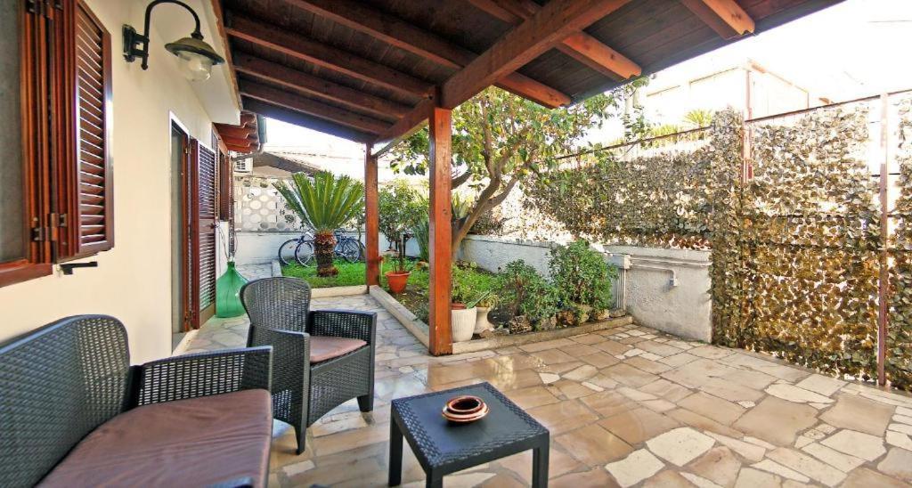 Sea Breeze Villa - Sole Apartment Бари Экстерьер фото